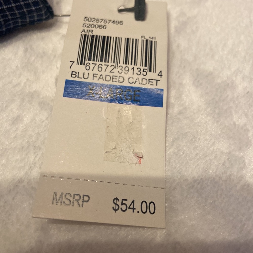 VAN HEUSEN NWT Size XL Classic Fit Air Temperature Activated Cooling Zone Shirt - Picture 3 of 9